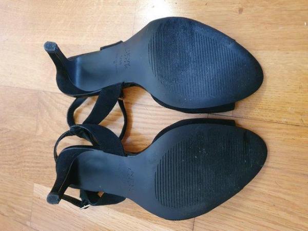 Image 2 of Womens size5/38 black stiletto sandle