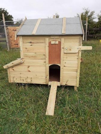Image 4 of Hand Build Mobile Timber Hen house