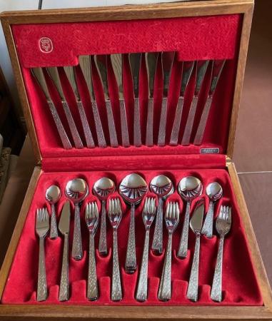 Image 2 of Spear & Jackson 1960's 70 piece canteen of "Crystal" cutlery