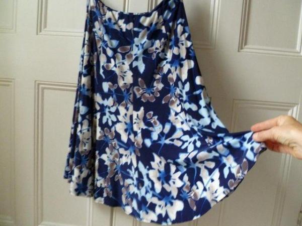 Image 2 of CC petite blouse and skirt (price inc P&P)