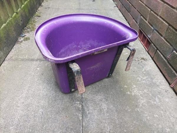 Image 1 of Feed bucket to hang on stable door