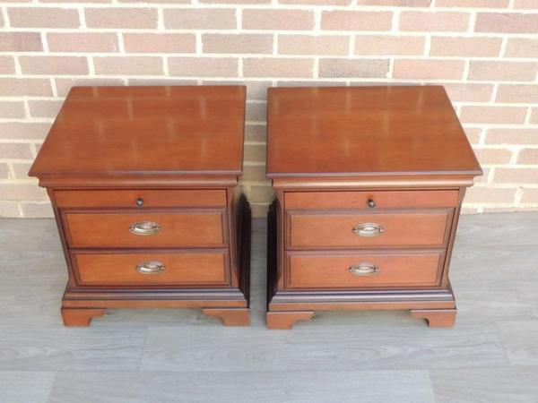 Image 16 of Pair of Stag Bedside Tables (UK Delivery)