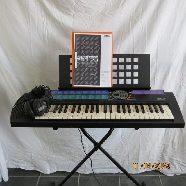 Preview of the first image of Yamaha Keyboard, Synthesizer..