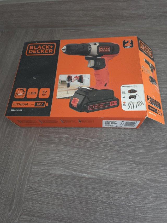 BRAND NEW IN BOX BLACK AND DECKER CORDLESS DRILL £40 NO OF — DIY & Tools in Southend-on-Sea