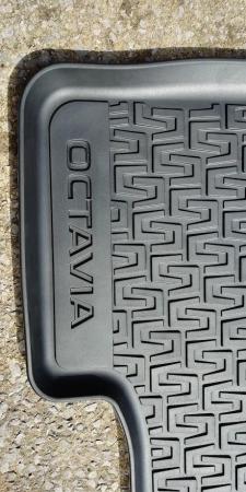 Image 2 of Genuine Skoda fitted car mats.