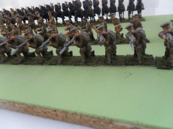 Image 11 of 156 figures First World War British soldiers 40mm Metal.