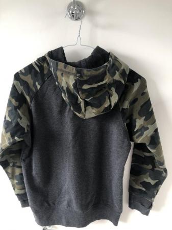 Image 3 of Camouflage boys’ hoodie