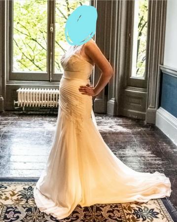 Image 1 of Wedding dress "beautiful" by Enzoani