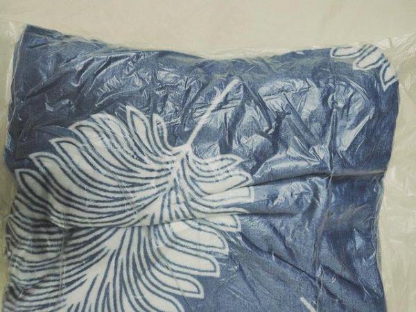 Image 10 of New Leaves Pattern Flannel Blanket Blue Christmas 200x150cm