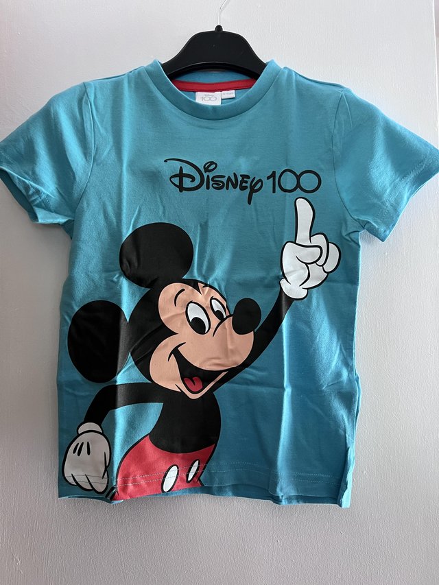 Preview of the first image of Genuine Disney kids T-shirts.
