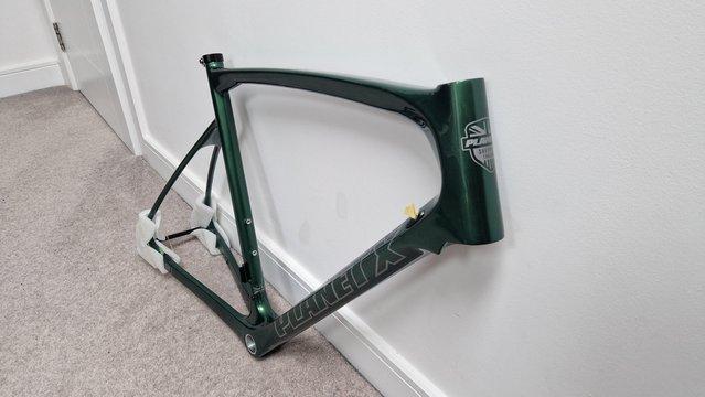 Image 2 of Planet X Pro Carbon Green Large 56cm