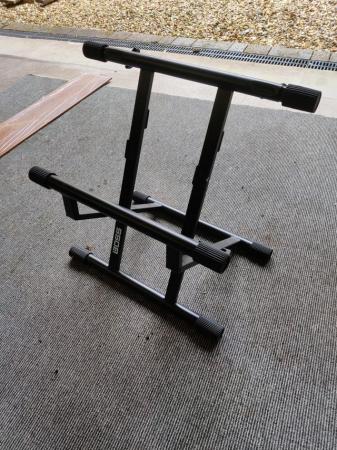 Image 1 of Boss BAS-1 guitar amp stand
