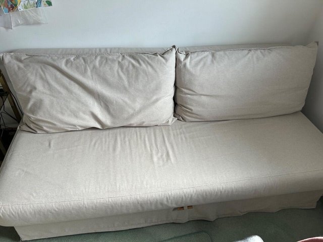 Second hand online bed settee