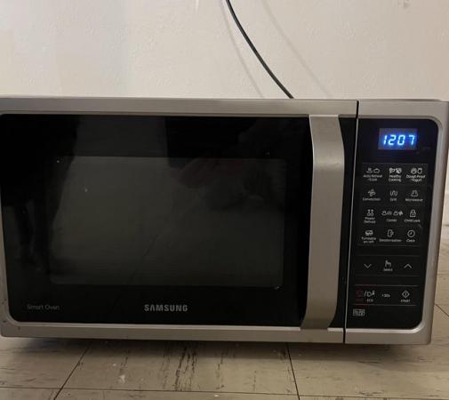 Image 2 of Samsung microwave and grill