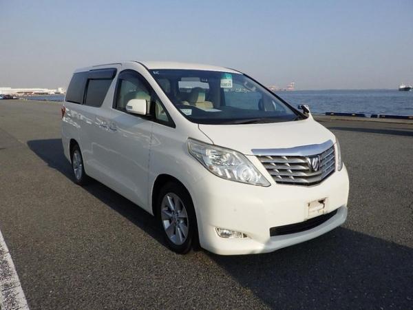 Image 4 of Toyota Alphard campervan By Wellhouse 3.5V6 Auto 280ps