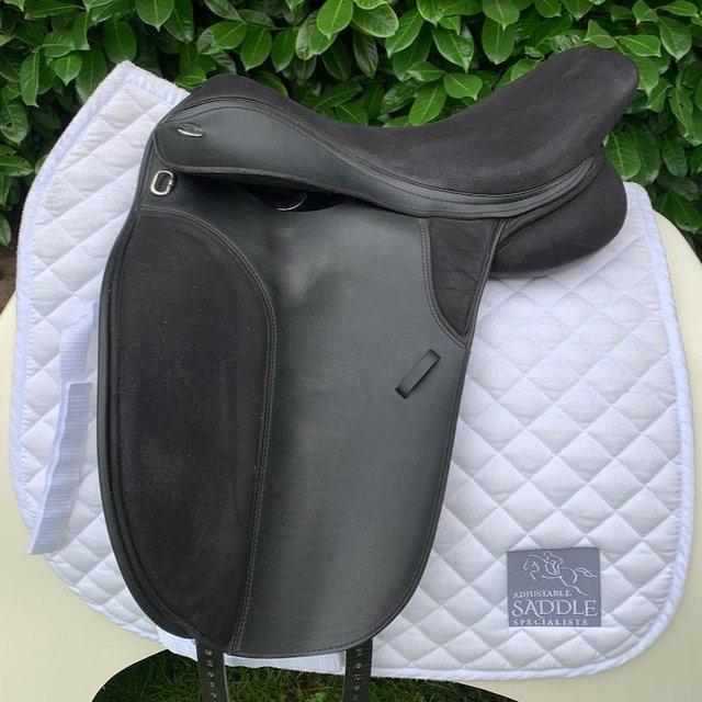 Preview of the first image of Thorowgood T4 17 inch  Cob Dressage saddle.