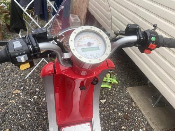 Image 3 of Electric scooter for sale