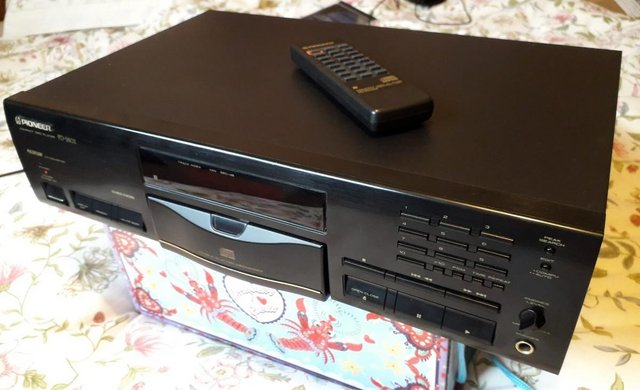 Preview of the first image of Pioneer Stable Platter CD player PD-S502 & original remotet.