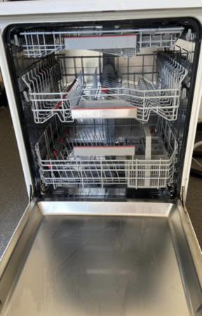Image 3 of SOLD BOSCH - Serie 6 SMS6EDW02G Wifi-enabled Dishwasher -