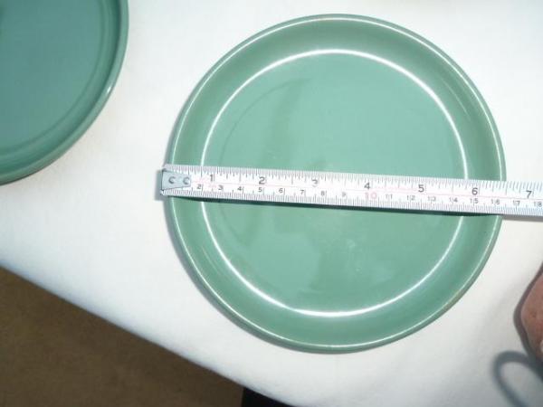 Image 2 of Green Denby 6.5 inch diameter 8 side plates 6.5 side plates