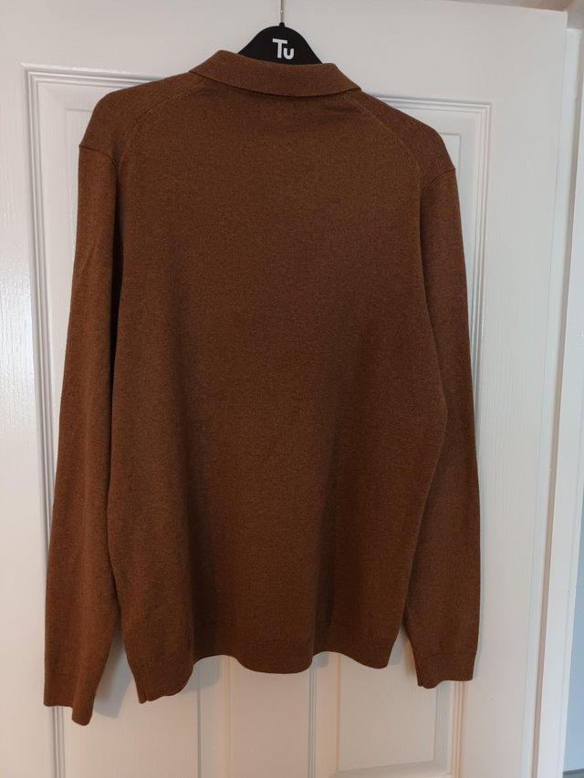 Preview of the first image of Mens NEXT jumper size M, light brown.