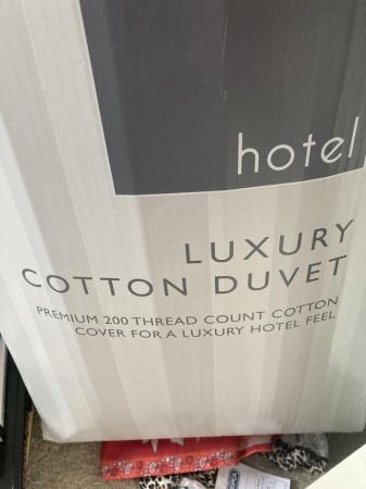 Image 1 of King size Hotel luxury quilt