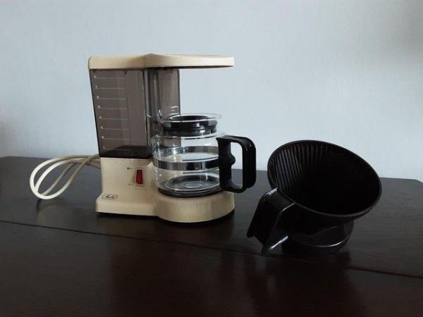 Image 1 of Coffee Filter Machine with 2 China Cups