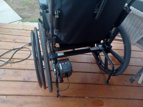 Image 3 of Fuze T50 20×20 Power Tilt Wheelchair