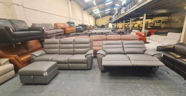 Image 9 of La-z-boy Winslow grey leather 3+2 seater sofas and puffee