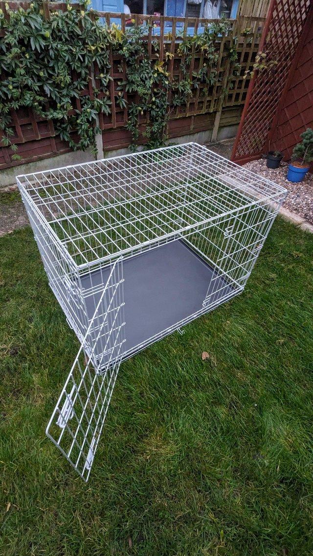 Large Dog Crate H77 x W72 x D108.5cm For Sale in Oswestry Shropshire Preloved