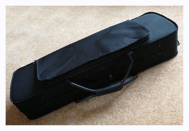 Image 3 of Violin case 4/4 full size - great condition
