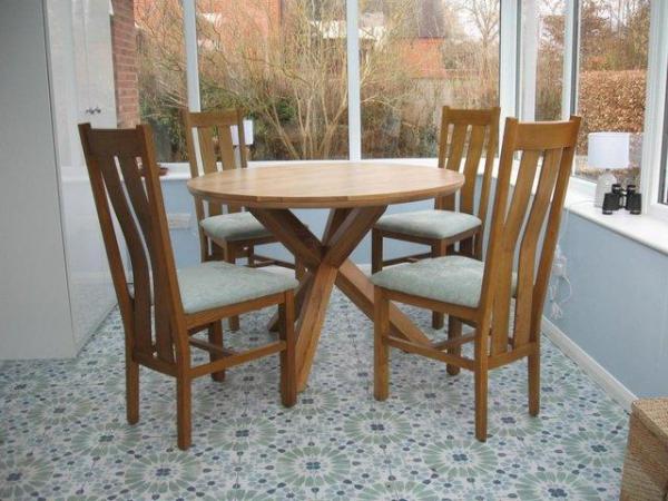 Image 3 of OAK FURNITURE LAND CIRCULAR OAK DINING TABLE AND FOUR CHAIRS