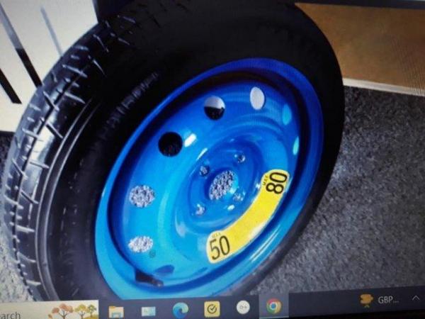 Image 2 of hyundai i20 spacesaver wheel and tyre £25