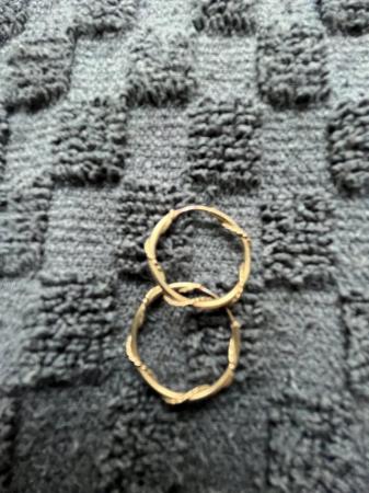 Image 2 of 9ct Gold Sleeper Hoop Earrings…………