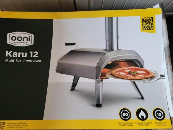 Image 1 of Ooni Karu 12 Multi-Fuel Pizza Oven