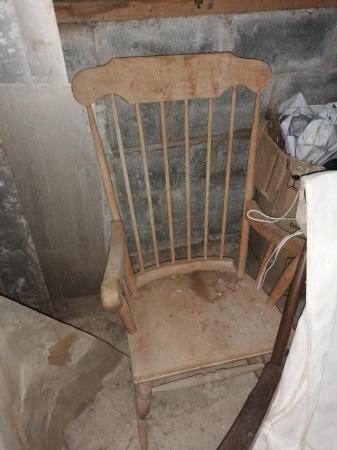 Image 1 of Vintage antique rocking chair believed to be pine