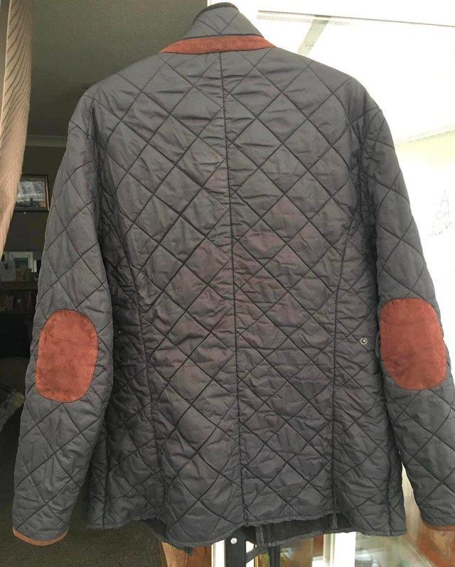 Preview of the first image of Hunter Outdoor Equestrian Black Quilted 34 Jacket Size 16.