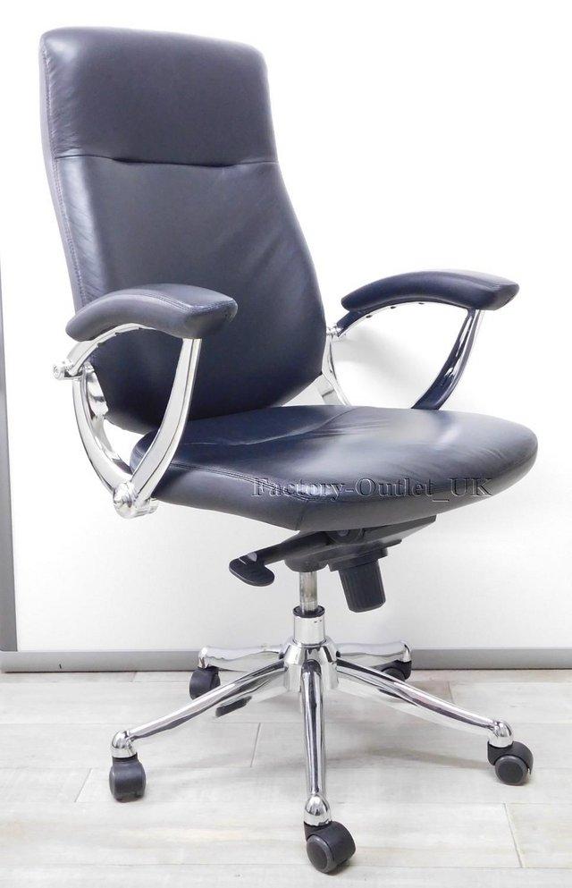 Preview of the first image of TC St Moritz CH1501 Executive Leather Chair Black.