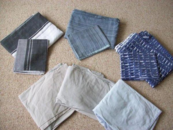 Image 2 of Single Bedding Bundle: Duvet and sheets/duvet covers etc