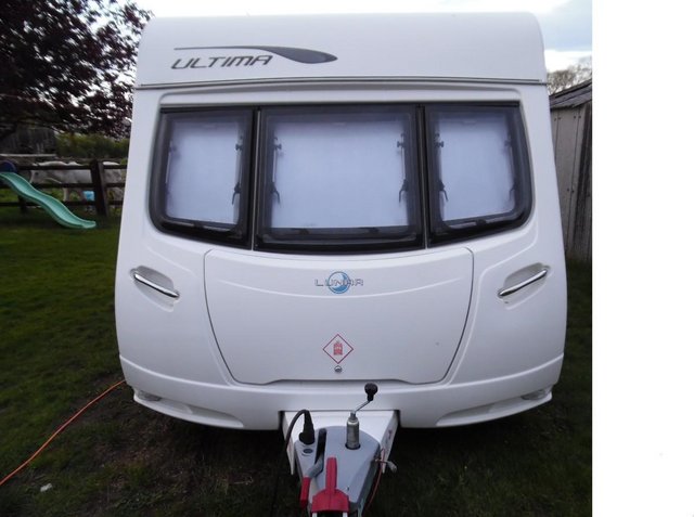 Preview of the first image of CARAVAN 2011 LUNAR ULTIMA,2 BERTH,MOVER,AIR AWNING,.