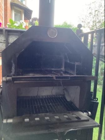 Image 3 of Outdoor garden pizza oven