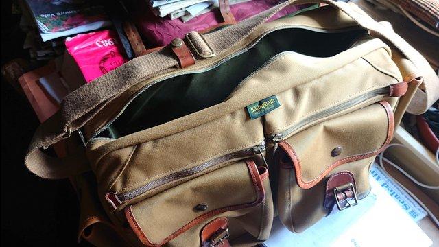 Image 5 of Billingham 550 Tan Shoulder Camera Bag