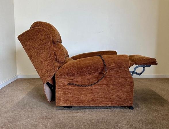 Image 13 of PETITE ELECTRIC RISER RECLINER BROWN CHAIR ~ CAN DELIVER