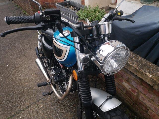 Preview of the first image of Mutt 125cc Forsale. Eccelent condition.