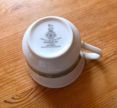 Image 2 of ROYAL DOULTON FINE BONE CHINA 'RONDELAY' TEA/COFFEE CUP