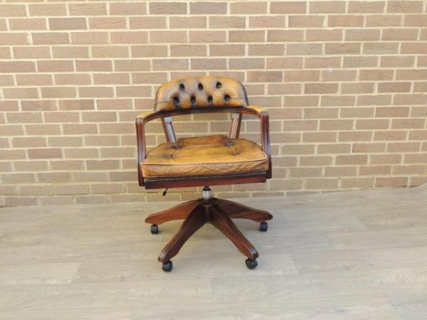 Image 3 of Bankers Chesterfield Padded Chair (UK Delivery)