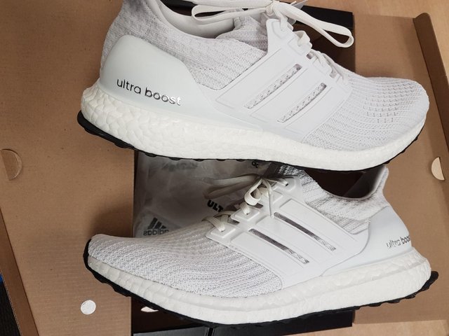 Preview of the first image of adidas Ultra Boost 4.0 - New and unused.