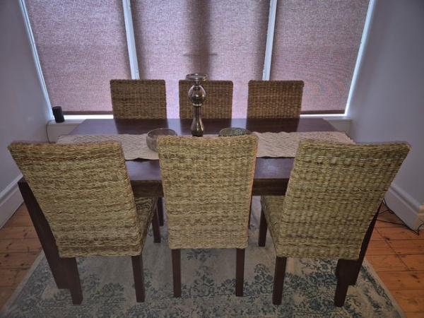 Image 1 of 6 seater dining table,  great condition