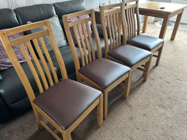 Image 2 of Oak Furniture land dining table and chairs set