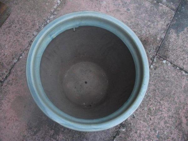 Image 2 of POTTERY PLANTER
